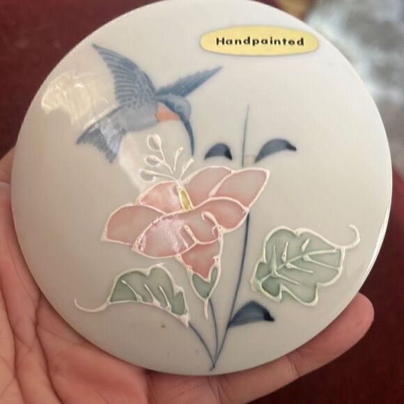 Vintage Otagiri Japan Handprinted Hummingbird Trinket Box NEW - Picture 5 of 5